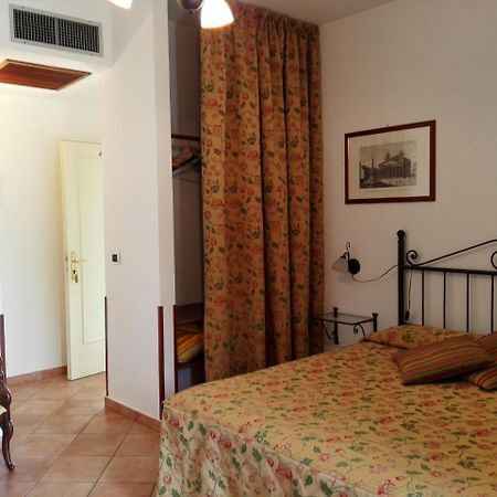 Tenuta Di Pietra Porzia Monte Porzio Catone Exterior foto