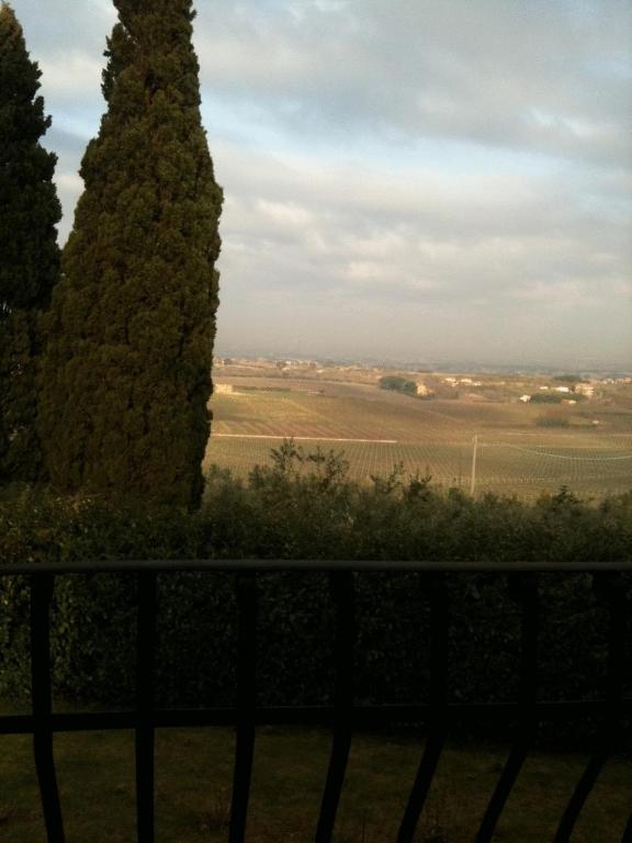 Tenuta Di Pietra Porzia Monte Porzio Catone Habitación foto
